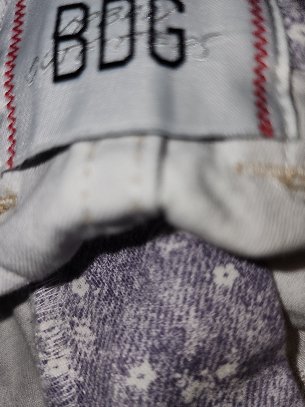 BDG Women's Lavender Floral Cargo Shorts - Picture 11 of 13